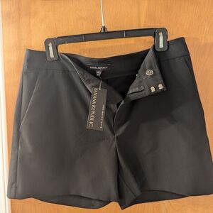Banana Republic Women's Black Shorts
